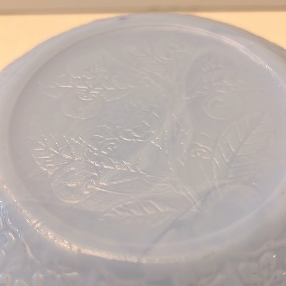 Jeanette Cherry Blossom Delphite Handled Bowl Blue Depression Glass 9" - Picture 5 of 7